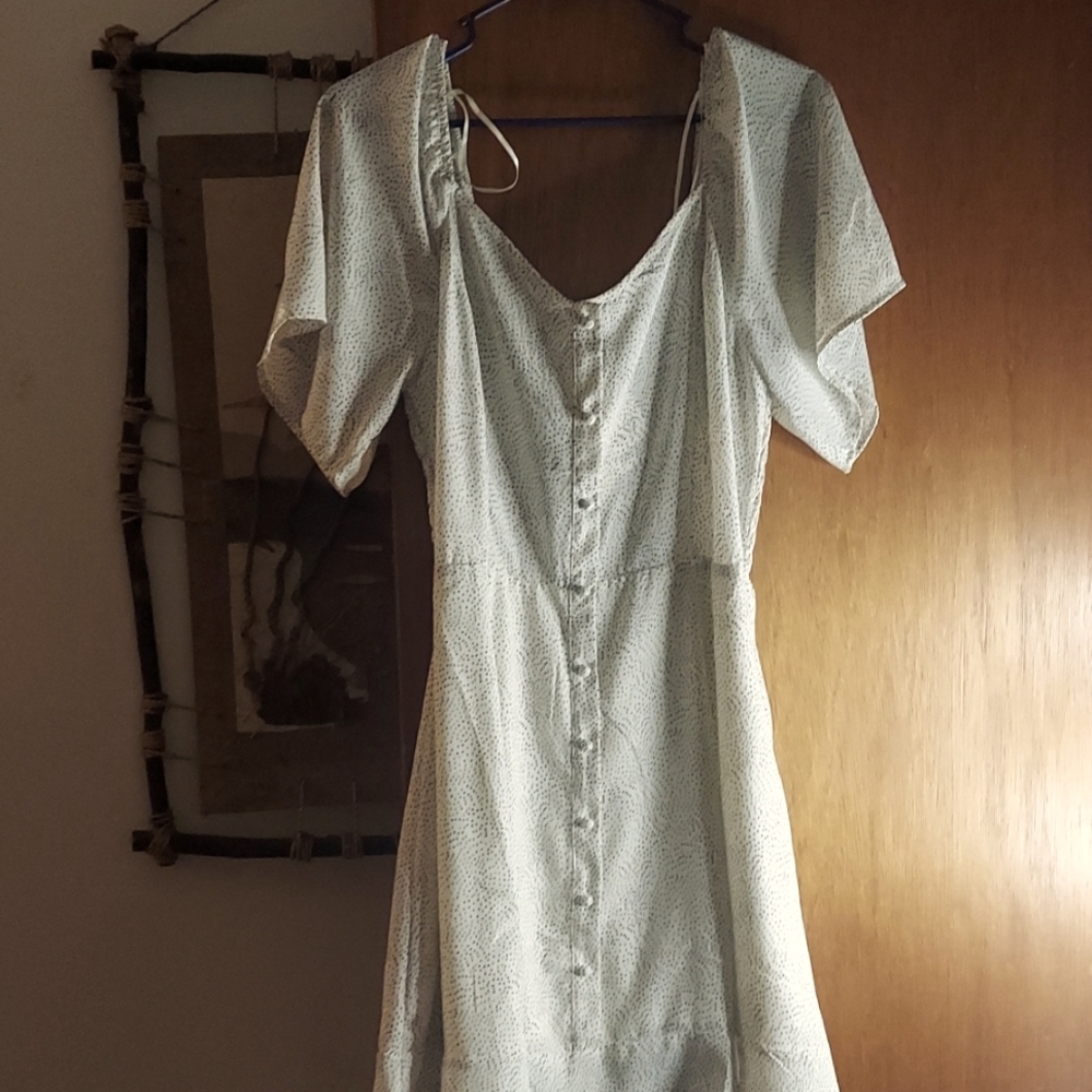 Women's dress